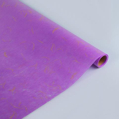 Упак. материал Ламинированный фетр "Перья" двухстор. 60см*5м фиолет. с золотом