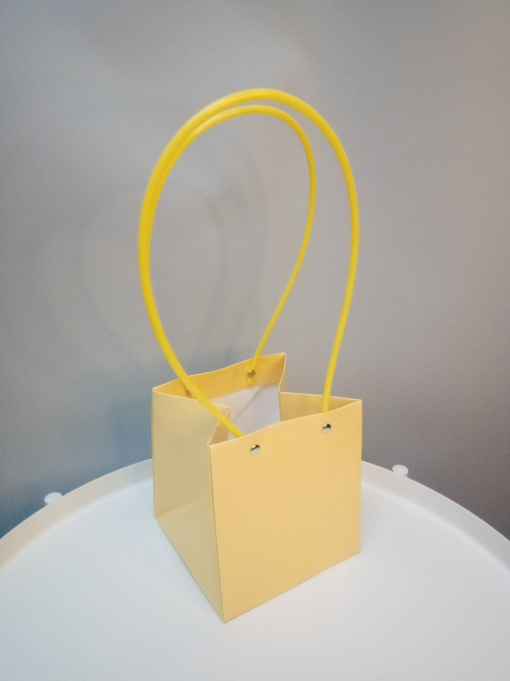 Пакет подарочный "Мастхэв" квадратный 13*13*14см, 10шт/упак, желтый