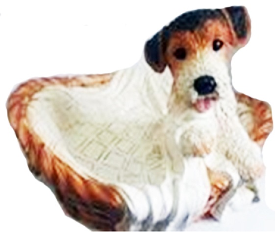 Кашпо Собака в корзине на полотенце Н25см