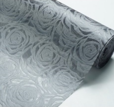 Фетр 3D ламинированный "Розы" 50см*10м серый