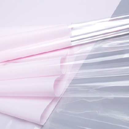 Пленка цветная прозрачный край 70см розовый нежный