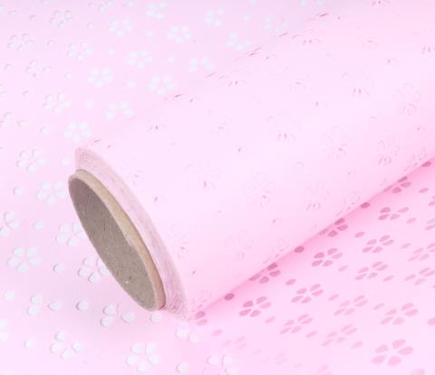 Упак. материал Ламинированный фетр "Цветочки" 60см*5м нежно-розовый