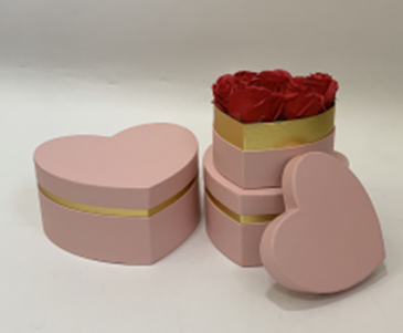 Набор подарочных коробок из 3-х штук 20*18.5*9.5см, 17*15,7*8,5см, 14*12,9*7,5см сердце розовый